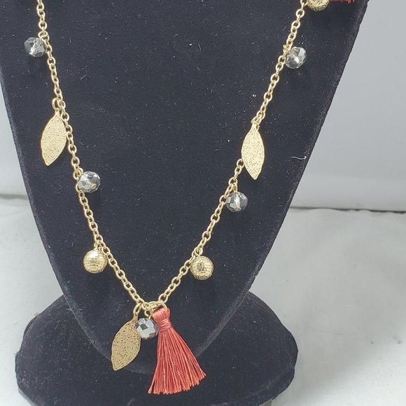 Spring Street orange fringe tassel with gold disco ball and leaf necklace - Picture 7 of 8